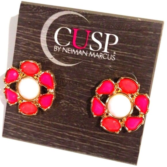 CUSP by Neiman Marcus Floral Stud Earrings 0.75" Pink, White & Gold-Tone Jewelry - Picture 2 of 10